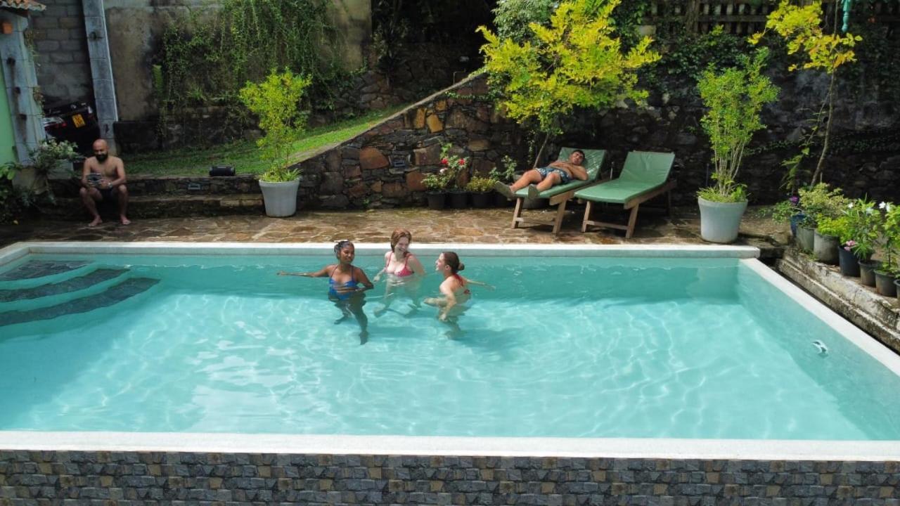 Bouganvilla House Unawatuna Exterior photo